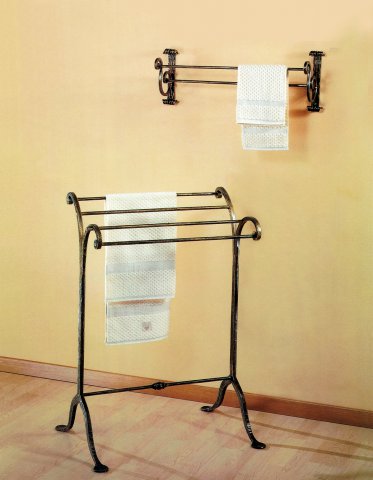 AR-109 Toallero soporte pared B.700mm - H.260mm - P.185mm